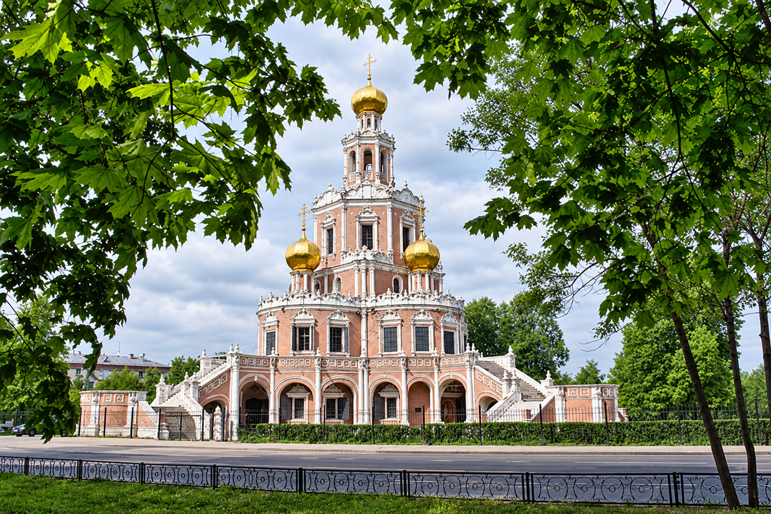 Храм Покрова в Филях