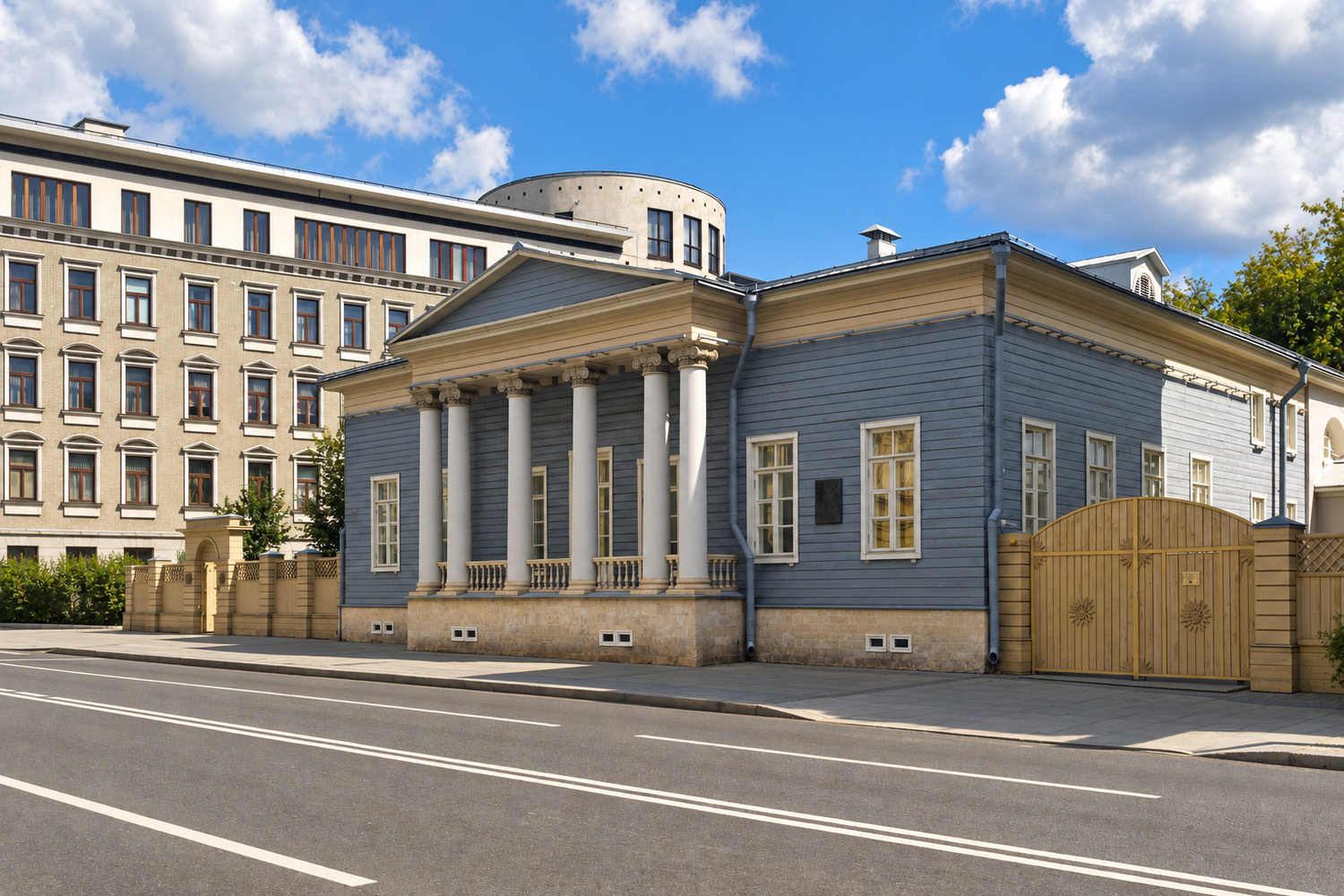 Дом Тургенева на Остоженке
