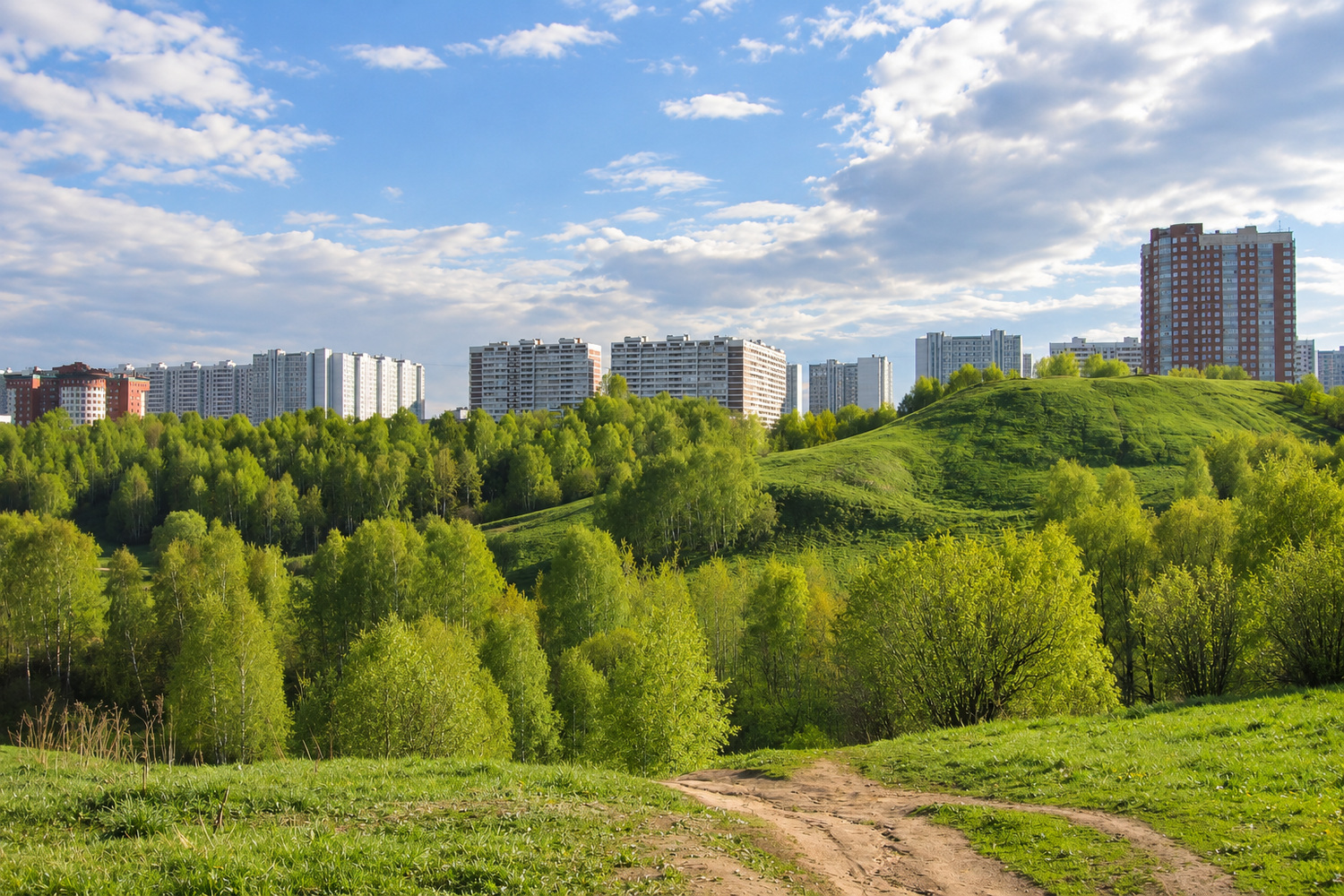 Крылатские холмы