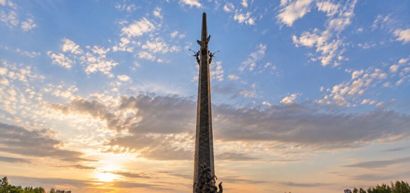 Монумент Победы на Поклонной горе